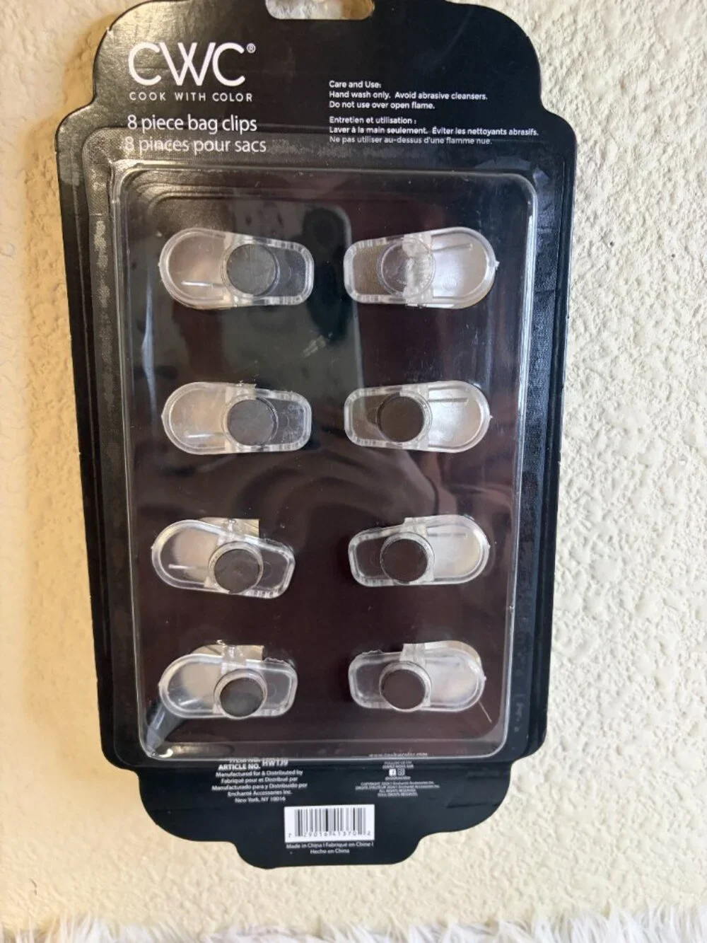 CWC Ghost Bag Clips 8 Piece Magnetic Halloween Kitchen Food Clips NWT